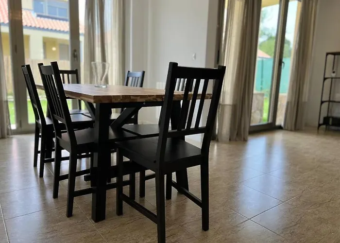 Chalet En Hazas De Cesto